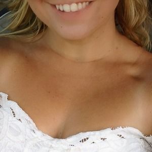 Meet your Posher, Brooke
